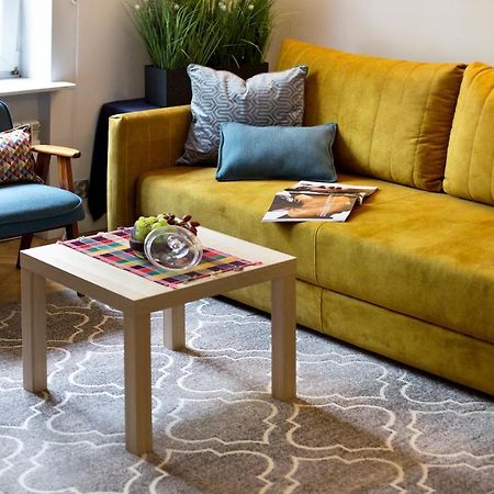 Ochota P&O Serviced Apartments Varşova Dış mekan fotoğraf